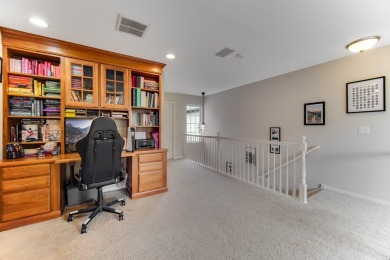 Beautiful two story town home with 2 spacious bedrooms, 2.5 on Broken Arrow Golf Club in Illinois - for sale on GolfHomes.com, golf home, golf lot