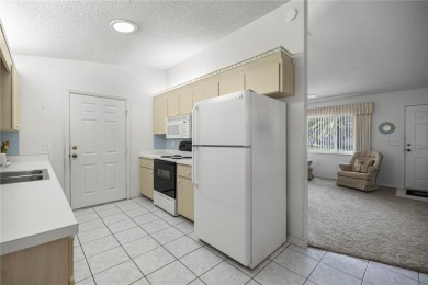 Well Maintained *Pecan* Model in Spruce Creek South - 55+ Gated on The Links of Spruce Creek in Florida - for sale on GolfHomes.com, golf home, golf lot