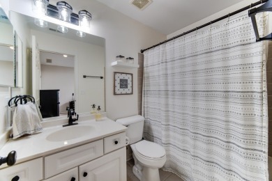 Beautiful two story town home with 2 spacious bedrooms, 2.5 on Broken Arrow Golf Club in Illinois - for sale on GolfHomes.com, golf home, golf lot