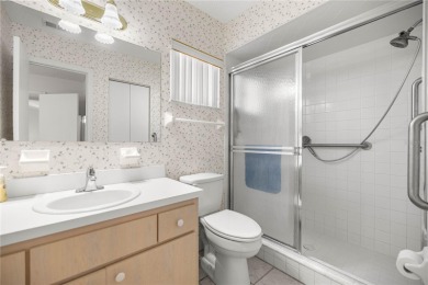 Well Maintained *Pecan* Model in Spruce Creek South - 55+ Gated on The Links of Spruce Creek in Florida - for sale on GolfHomes.com, golf home, golf lot