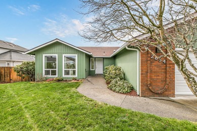 Move-in ready and beautifully positioned on golf course frontage on Centennial Golf Club in Oregon - for sale on GolfHomes.com, golf home, golf lot