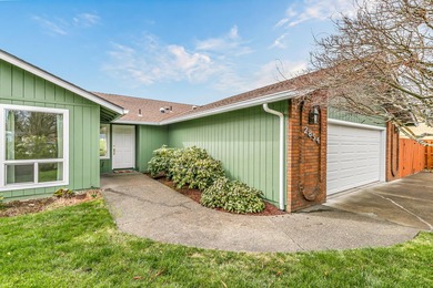 Move-in ready and beautifully positioned on golf course frontage on Centennial Golf Club in Oregon - for sale on GolfHomes.com, golf home, golf lot