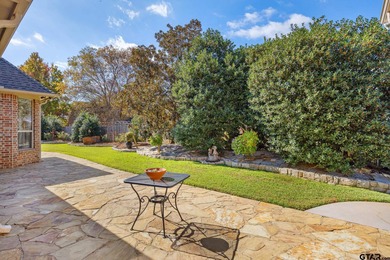 Welcome to 252 South Bay.  A truly exceptional custom-built home on Emerald Bay Club in Texas - for sale on GolfHomes.com, golf home, golf lot