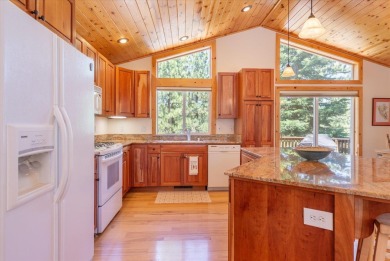 Discover this beautifully maintained 4-bedroom, 3.5-bath home on Tahoe Donner Golf Course in California - for sale on GolfHomes.com, golf home, golf lot