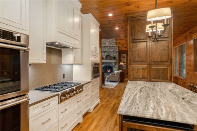 Spread your wings in this spacious post-and-beam home, located on Old Edwards Club in North Carolina - for sale on GolfHomes.com, golf home, golf lot