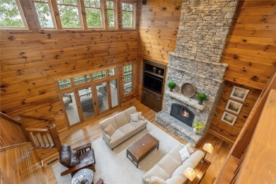 Spread your wings in this spacious post-and-beam home, located on Old Edwards Club in North Carolina - for sale on GolfHomes.com, golf home, golf lot