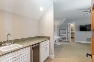 Spread your wings in this spacious post-and-beam home, located on Old Edwards Club in North Carolina - for sale on GolfHomes.com, golf home, golf lot