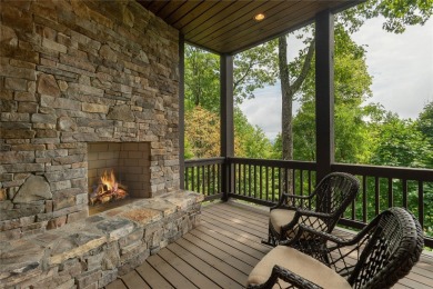 Spread your wings in this spacious post-and-beam home, located on Old Edwards Club in North Carolina - for sale on GolfHomes.com, golf home, golf lot