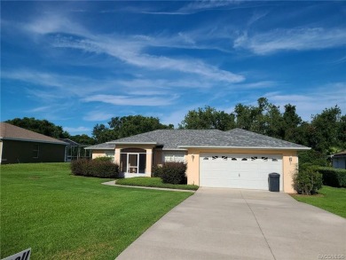 New roof, granite counter tops, vinyl planking and recently on LakeSide Country Club in Florida - for sale on GolfHomes.com, golf home, golf lot