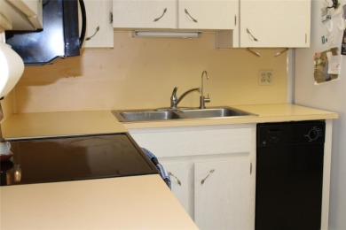 PRICE REDUCED****FIRST FLOOR RELAXATION CENTER****Enjoy your on On Top Of The World Golf Course in Florida - for sale on GolfHomes.com, golf home, golf lot