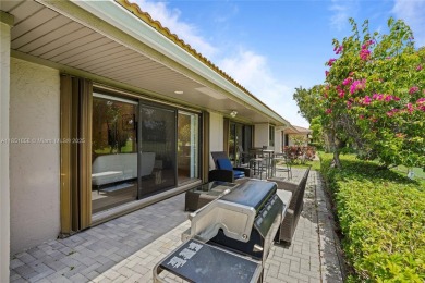 Fully renovated 2-bedroom, 2-bath home plus office/den located on The Club at Emerald Hills in Florida - for sale on GolfHomes.com, golf home, golf lot