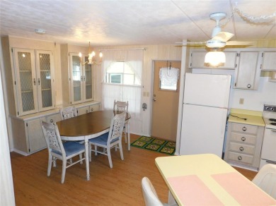 Looking for a home to get away from the northern winters? Step on Betmar Acres Golf Club in Florida - for sale on GolfHomes.com, golf home, golf lot