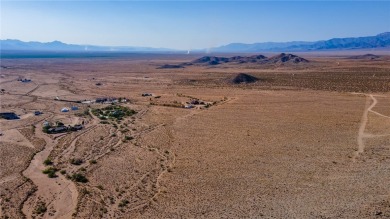 Large residential/agricultural lot ready to make your own! With on Valle Vista Golf Course in Arizona - for sale on GolfHomes.com, golf home, golf lot