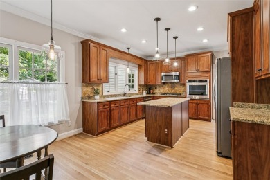 One-Level Living! This beautifully maintained, all one-floor on Fords Colony Country Club in Virginia - for sale on GolfHomes.com, golf home, golf lot