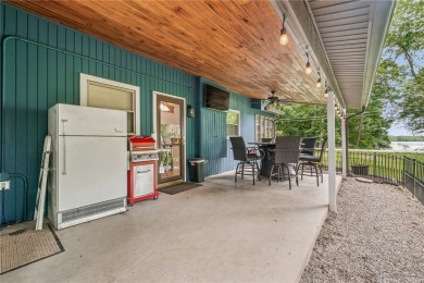 Welcome to this beautifully updated 2 Bedroom, 1 bath ranch with on Mannitto Golf Club in Pennsylvania - for sale on GolfHomes.com, golf home, golf lot