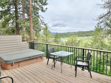 Fully furnished, desirable end unit townhome located in the on Running Y Ranch Resort in Oregon - for sale on GolfHomes.com, golf home, golf lot