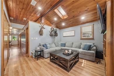 Welcome to this beautifully updated 2 Bedroom, 1 bath ranch with on Mannitto Golf Club in Pennsylvania - for sale on GolfHomes.com, golf home, golf lot