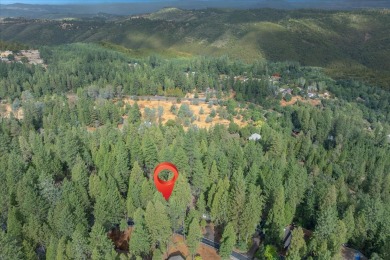 Curb appeal and pride of ownership abound in this 1990sf (4 on Forest Meadows Golf Course in California - for sale on GolfHomes.com, golf home, golf lot