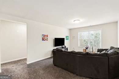 STUNNING 5BD/3BA HOME IN THE PRESTIGIOUS MIRROR LAKE GOLF on Mirror Lake Golf Club in Georgia - for sale on GolfHomes.com, golf home, golf lot