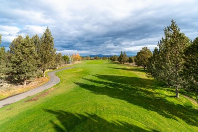 Turnkey three-bedroom, 2.5 bath townhome on the 2nd fairway of on Eagle Crest Golf Resort - Resort Course in Oregon - for sale on GolfHomes.com, golf home, golf lot