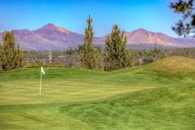 Turnkey three-bedroom, 2.5 bath townhome on the 2nd fairway of on Eagle Crest Golf Resort - Resort Course in Oregon - for sale on GolfHomes.com, golf home, golf lot