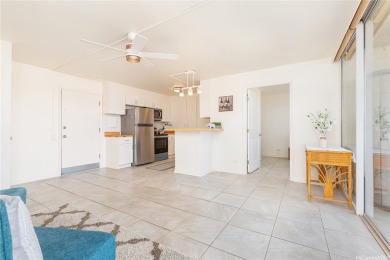 Renovated Penthouse Unit at Sun Hala with stunning views of on Ala Wai Golf Course in Hawaii - for sale on GolfHomes.com, golf home, golf lot