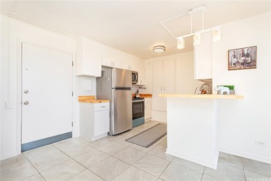 Renovated Penthouse Unit at Sun Hala with stunning views of on Ala Wai Golf Course in Hawaii - for sale on GolfHomes.com, golf home, golf lot