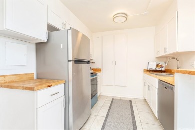 Renovated Penthouse Unit at Sun Hala with stunning views of on Ala Wai Golf Course in Hawaii - for sale on GolfHomes.com, golf home, golf lot