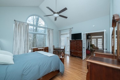 AMAZING MOUNTAINOUS CLOSE-IN LOCATION! 1-ACRE+- GOLF COURSE LOT! on The Rock At Jocassee in South Carolina - for sale on GolfHomes.com, golf home, golf lot