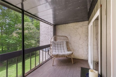 Located in the Hilltop section of Sapphire Valley, this on  in North Carolina - for sale on GolfHomes.com, golf home, golf lot