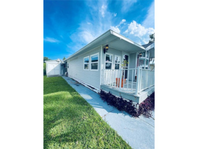 RETIRE WITH CONFIDENCE. HOA is LOW and includes on Cypress Point RV Golf Club in Florida - for sale on GolfHomes.com, golf home, golf lot