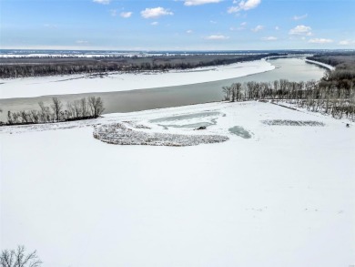 Charming Bluffside Retreat with Panoramic River Valley Views

 on Emerald Greens Golf Course in Missouri - for sale on GolfHomes.com, golf home, golf lot