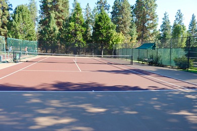 Beautiful and scenic ready to build lot located at the Running Y on Running Y Ranch Resort in Oregon - for sale on GolfHomes.com, golf home, golf lot