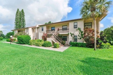 Well maintained and very spacious, tastefully furnished, 1st on Boca Lago Golf and Country Club in Florida - for sale on GolfHomes.com, golf home, golf lot