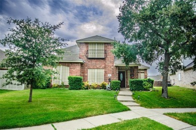 Charming 4-Bedroom Home in Stewart Peninsula. Nestled in the on Stewart Peninsula Golf Course in Texas - for sale on GolfHomes.com, golf home, golf lot