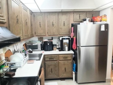 BEAUTIFUL 2/2 CONDO IN QUIET & SOUGHT AFTER ENVIRON PHASE 2 on Inverrary Country Club in Florida - for sale on GolfHomes.com, golf home, golf lot
