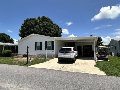 ADORABLE THREE BED, TWO BATH HOME ON INTERIOR LOT! 2002 Jacobsen on Four Lakes Golf Club in Florida - for sale on GolfHomes.com, golf home, golf lot