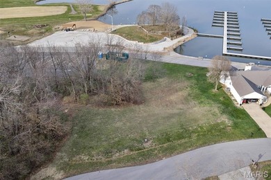 Rare Waterview Lot. This exceptional cul-de-sac property offers on Incline Village Golf Course in Missouri - for sale on GolfHomes.com, golf home, golf lot