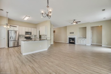 Immaculate 3BR/2BA home on a corner lot in the Cedar Creek on Barefoot Resort and Golf Club  in South Carolina - for sale on GolfHomes.com, golf home, golf lot
