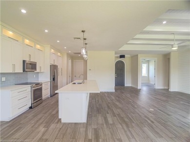 A turn-key, beautiful 3 bedroom, 2.5 bath, plus a dedicated on Country Club of Sebring in Florida - for sale on GolfHomes.com, golf home, golf lot