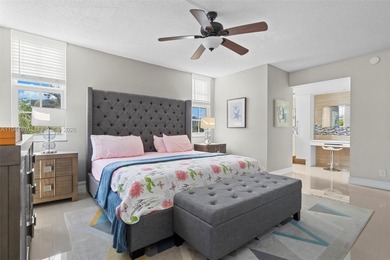 Beautiful 3 BR and 2 BA condo fully furnished. Ready to move, is on Palm-Aire Country Club and Resort - The Oaks in Florida - for sale on GolfHomes.com, golf home, golf lot