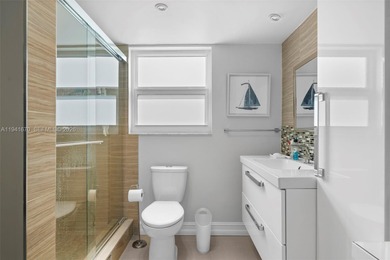 Beautiful 3 BR and 2 BA condo fully furnished. Ready to move, is on Palm-Aire Country Club and Resort - The Oaks in Florida - for sale on GolfHomes.com, golf home, golf lot