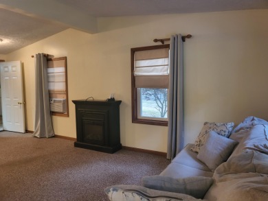 Calling golfers! Come take a look at this beautiful 3 bedroom/2 on White Deer Country Club in Michigan - for sale on GolfHomes.com, golf home, golf lot