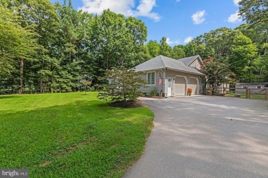 Welcome to this spectacular 1-level contemporary ranch-style on Prospect Bay Country Club in Maryland - for sale on GolfHomes.com, golf home, golf lot