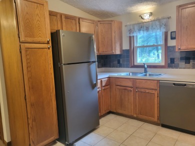 Calling golfers! Come take a look at this beautiful 3 bedroom/2 on White Deer Country Club in Michigan - for sale on GolfHomes.com, golf home, golf lot