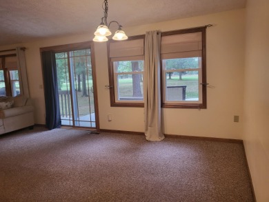 Calling golfers! Come take a look at this beautiful 3 bedroom/2 on White Deer Country Club in Michigan - for sale on GolfHomes.com, golf home, golf lot