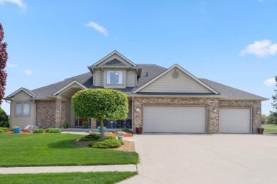 Stunning Custom Built 4-bedroom, 3.5-bath home located in the on Glendarin Hills Golf Club in Indiana - for sale on GolfHomes.com, golf home, golf lot