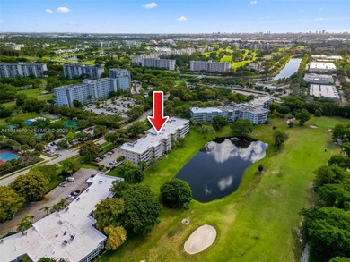 Beautiful 3 BR and 2 BA condo fully furnished. Ready to move, is on Palm-Aire Country Club and Resort - The Oaks in Florida - for sale on GolfHomes.com, golf home, golf lot