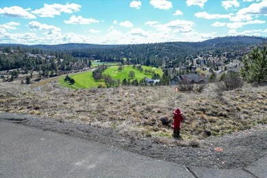 Welcome to The Ridge at Hangman! This fabulous 900 acre on Hangman Valley Golf Course in Washington - for sale on GolfHomes.com, golf home, golf lot