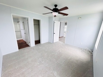 Listing - 6512 New Jersey St, Bradenton FL 34207 - $195,000 on Sara Bay Country Club in Florida - for sale on GolfHomes.com, golf home, golf lot